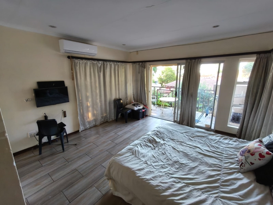 To Let 4 Bedroom Property for Rent in Cashan North West